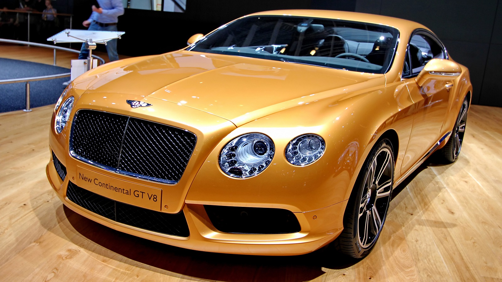 Bentley Continental GT v8