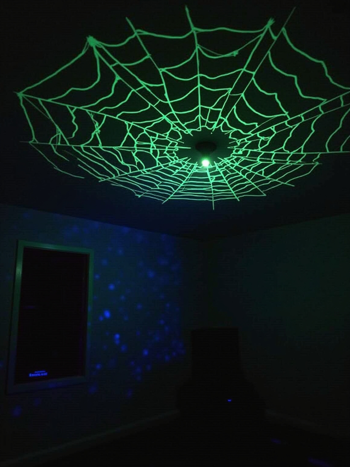 glow spider web technique